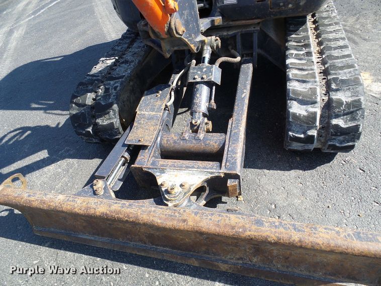 image for item DG5586 Kubota KX121-3SS mini excavator