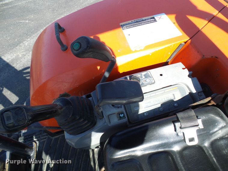 image for item DG5586 Kubota KX121-3SS mini excavator