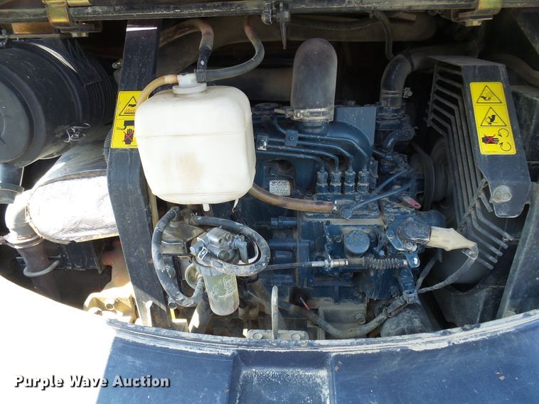 image for item DG5586 Kubota KX121-3SS mini excavator