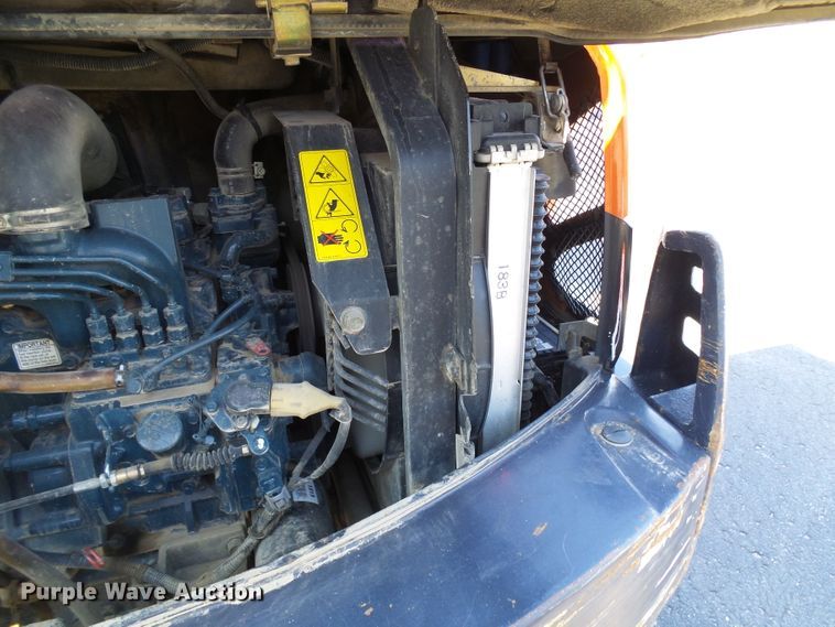 image for item DG5586 Kubota KX121-3SS mini excavator