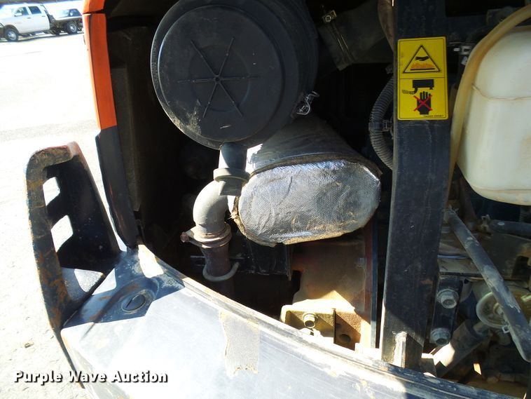 image for item DG5586 Kubota KX121-3SS mini excavator