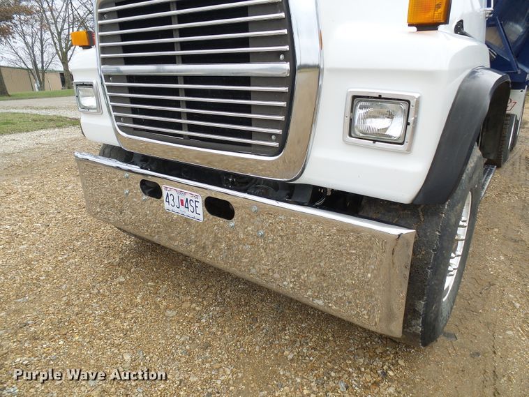 image for item DG5592 1997 Ford L9000 dump truck