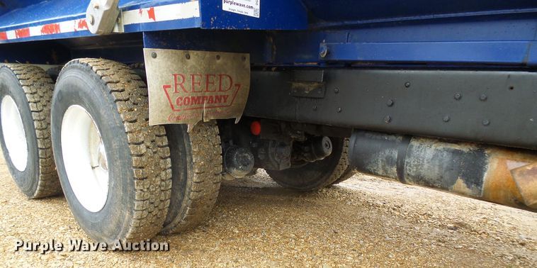 image for item DG5592 1997 Ford L9000 dump truck