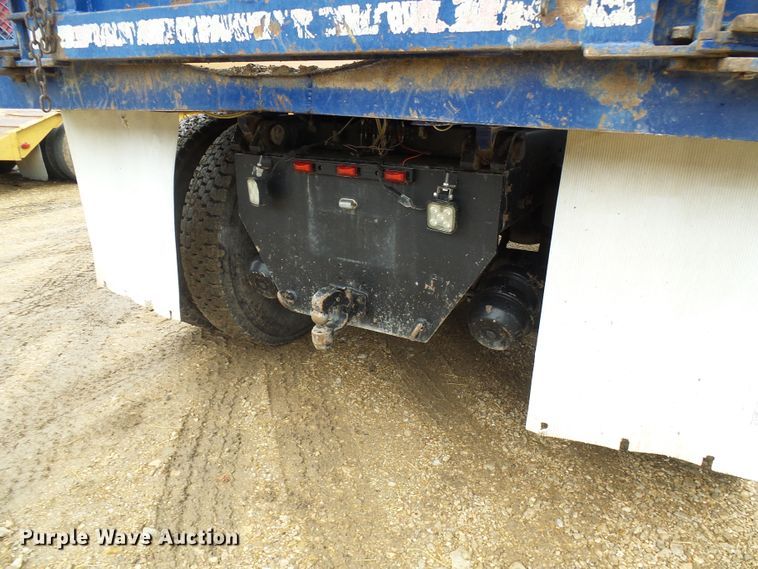 image for item DG5592 1997 Ford L9000 dump truck