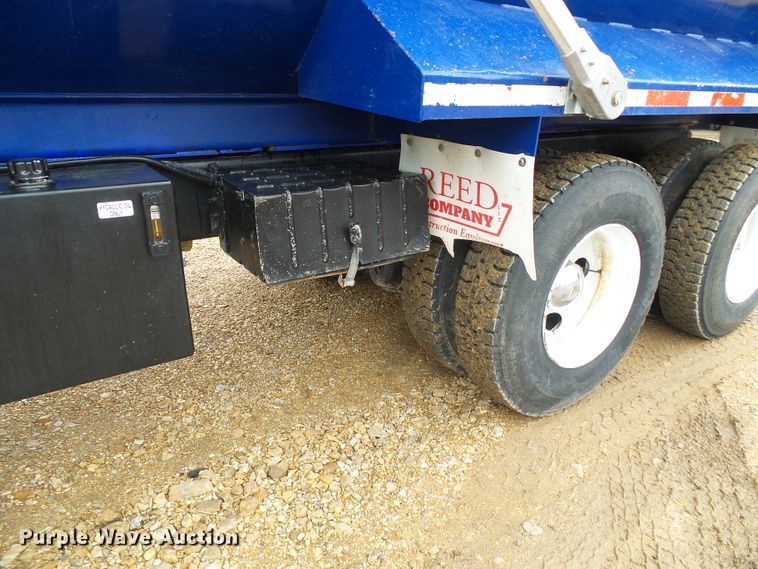 image for item DG5592 1997 Ford L9000 dump truck