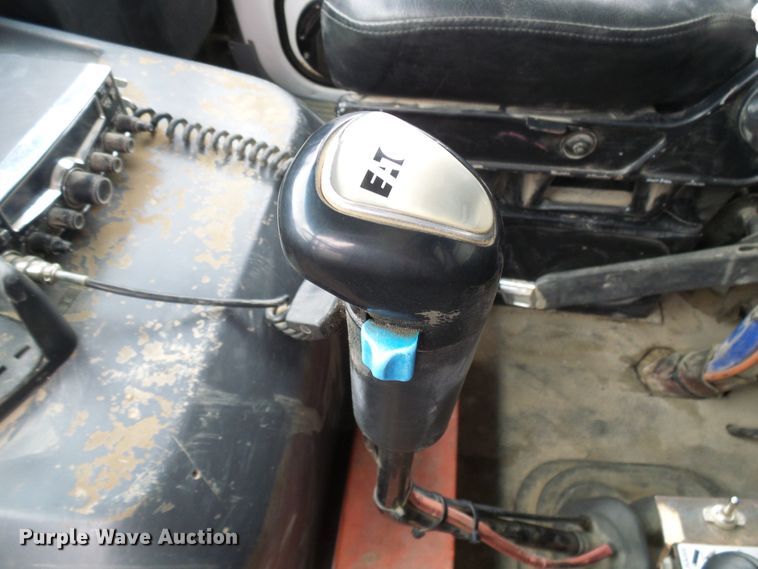 image for item DG5592 1997 Ford L9000 dump truck