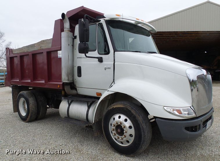 image for item DG5593 2007 International 8600 dump truck
