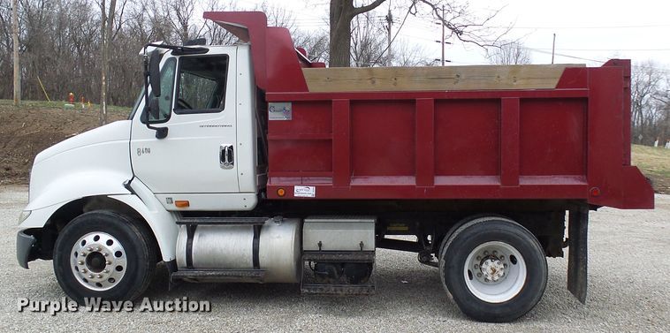 image for item DG5593 2007 International 8600 dump truck