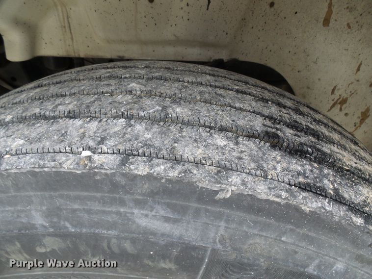 image for item DG5593 2007 International 8600 dump truck