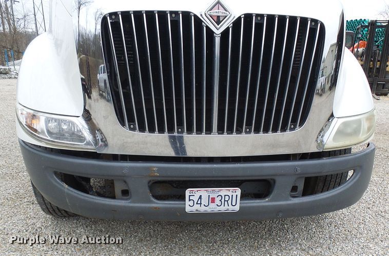 image for item DG5593 2007 International 8600 dump truck