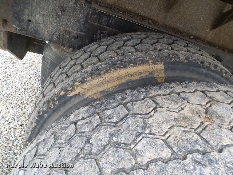 image for item DG5593 2007 International 8600 dump truck