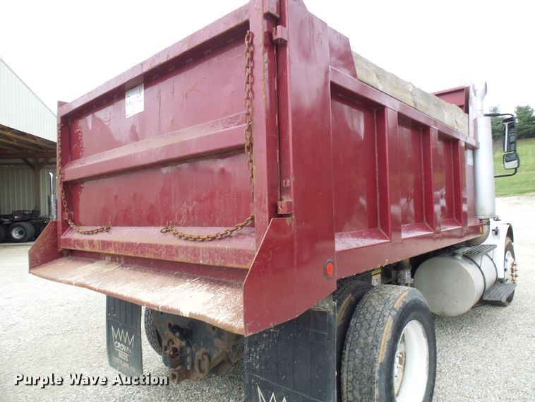 image for item DG5593 2007 International 8600 dump truck