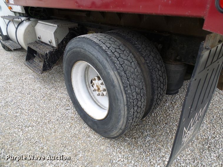 image for item DG5593 2007 International 8600 dump truck