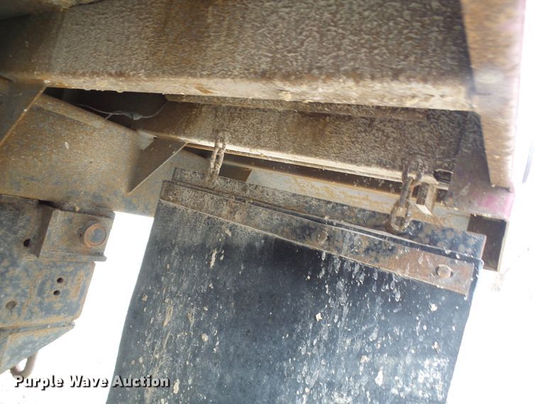 image for item DG5593 2007 International 8600 dump truck