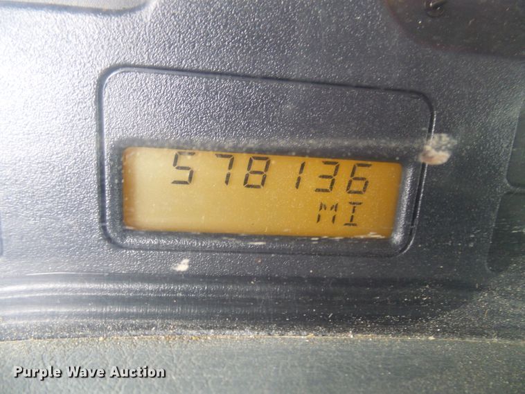 image for item DG5593 2007 International 8600 dump truck