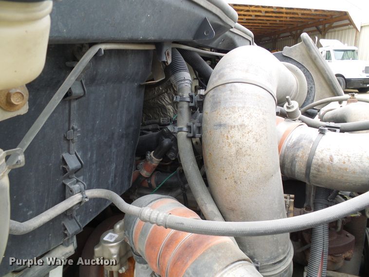 image for item DG5593 2007 International 8600 dump truck