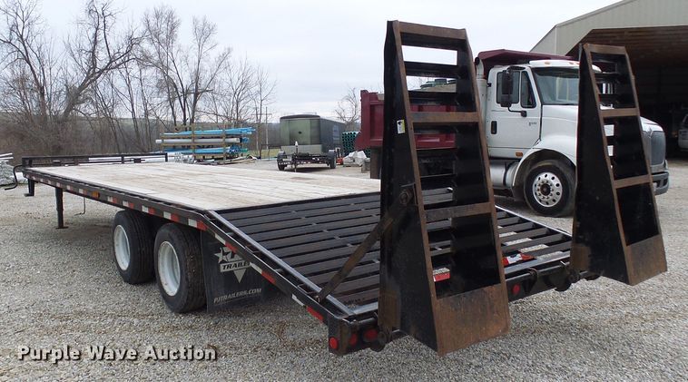 image for item DG5594 2014 PJ Trailers FD282 equipment trailer