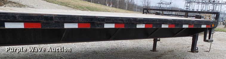 image for item DG5594 2014 PJ Trailers FD282 equipment trailer