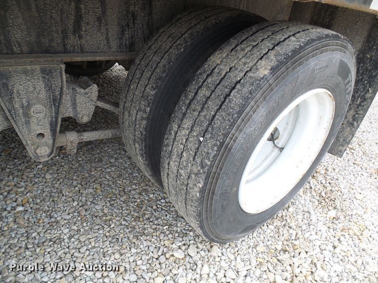 image for item DG5594 2014 PJ Trailers FD282 equipment trailer