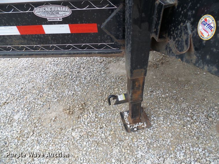 image for item DG5594 2014 PJ Trailers FD282 equipment trailer