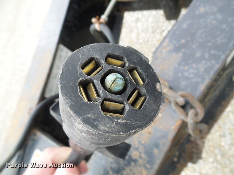 image for item DG5594 2014 PJ Trailers FD282 equipment trailer