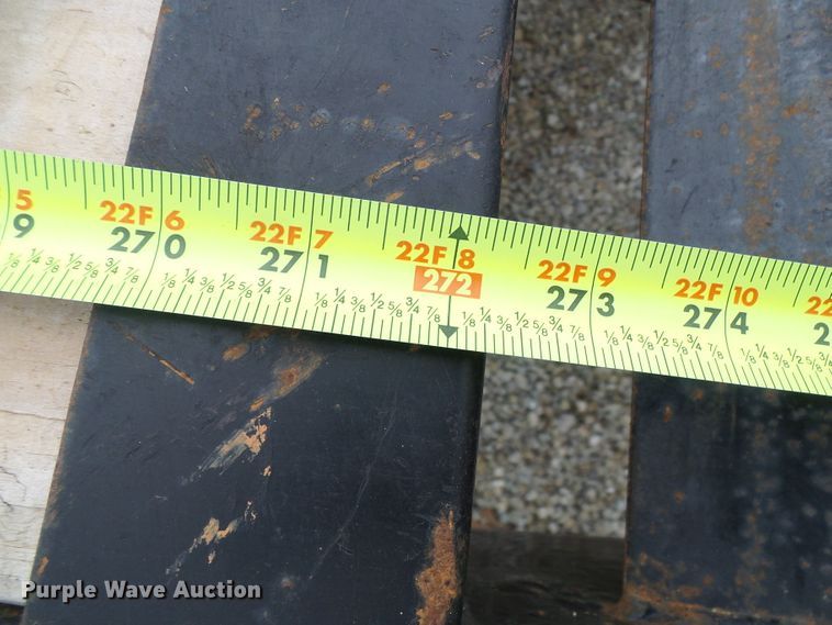 image for item DG5594 2014 PJ Trailers FD282 equipment trailer