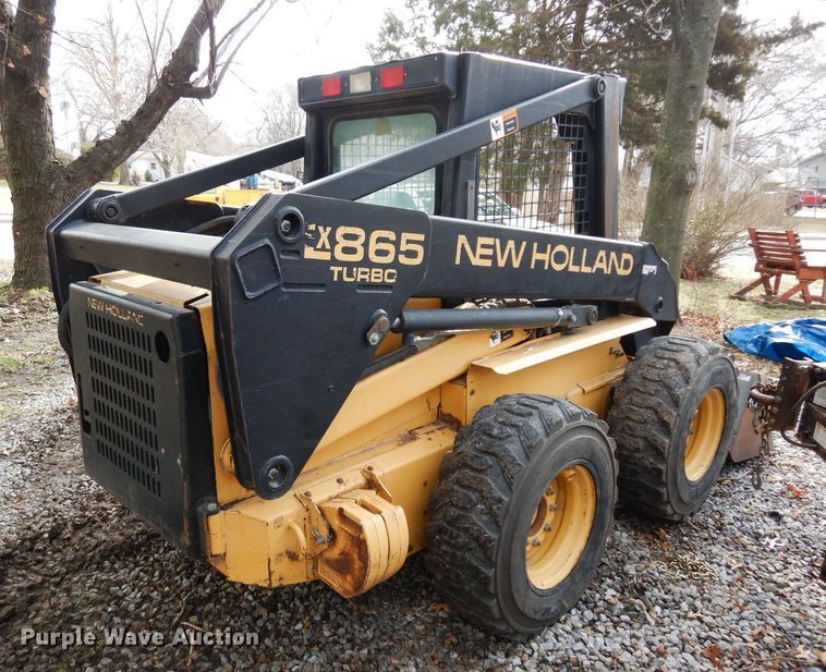 image for item DG6337 1996 New Holland LX865  skid steer loader