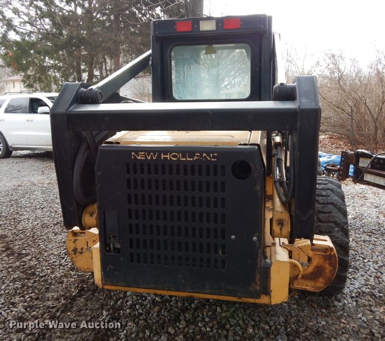 image for item DG6337 1996 New Holland LX865  skid steer loader