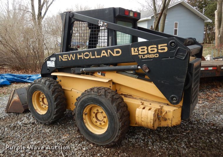 image for item DG6337 1996 New Holland LX865  skid steer loader