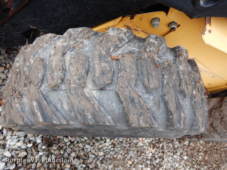 image for item DG6337 1996 New Holland LX865  skid steer loader