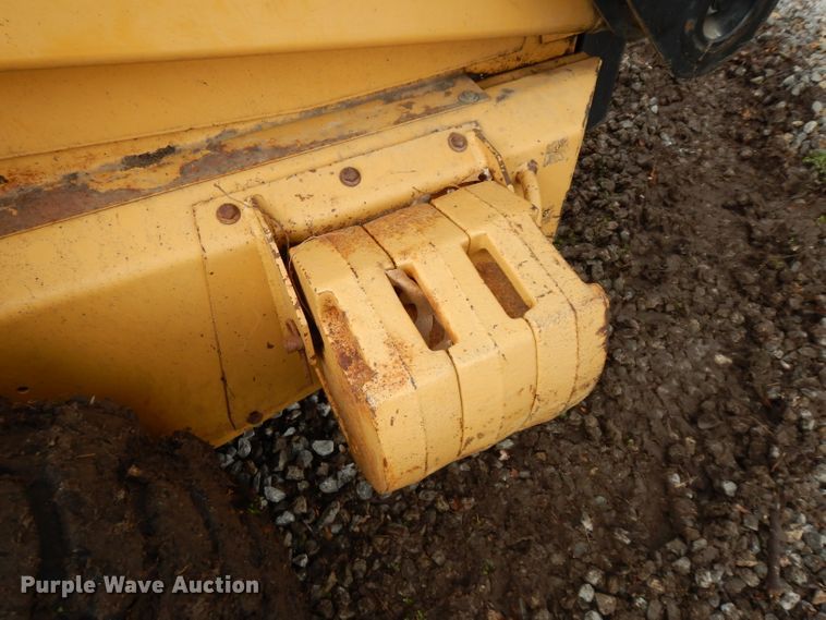 image for item DG6337 1996 New Holland LX865  skid steer loader