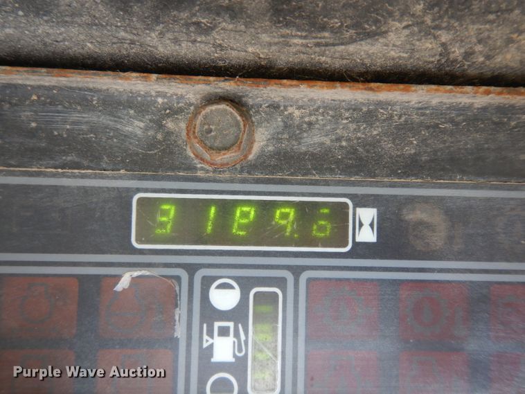 image for item DG6337 1996 New Holland LX865  skid steer loader