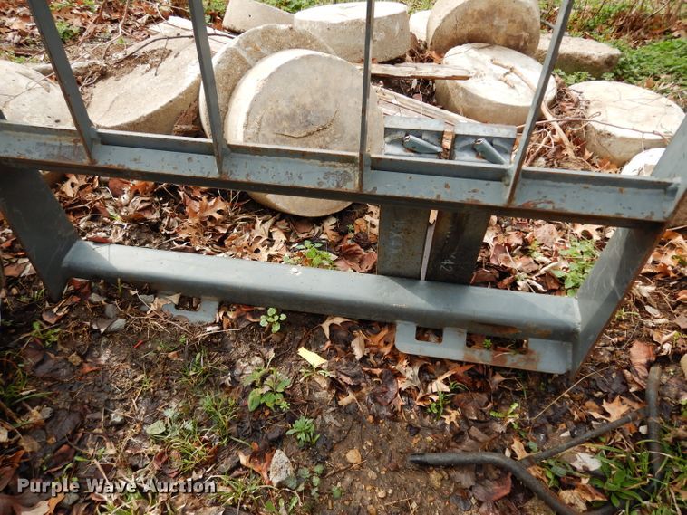 image for item DG6337 1996 New Holland LX865  skid steer loader