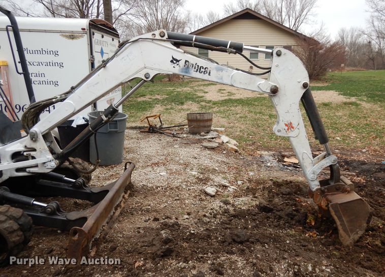 image for item DG6353 2003 Bobcat 430 ZHS mini excavator