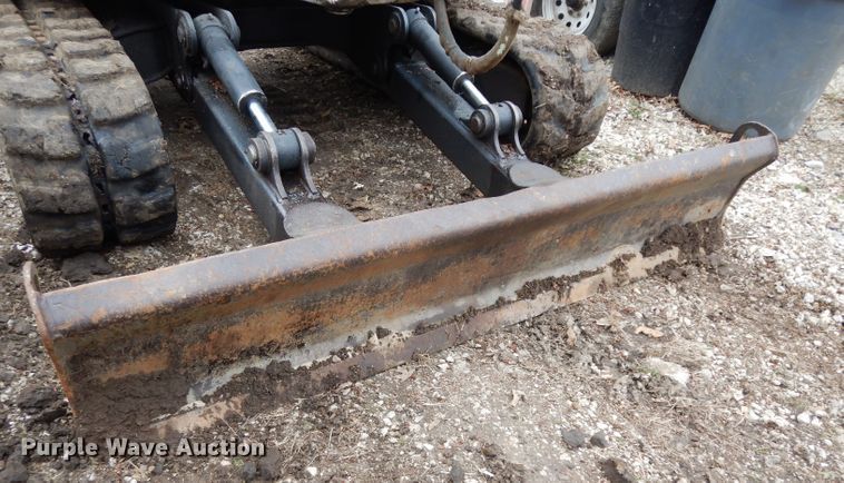 image for item DG6353 2003 Bobcat 430 ZHS mini excavator