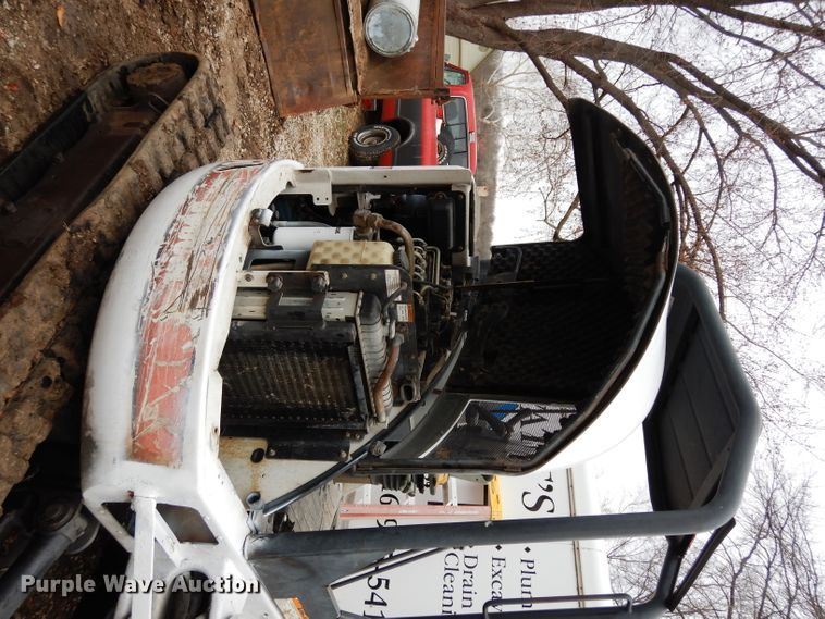 image for item DG6353 2003 Bobcat 430 ZHS mini excavator