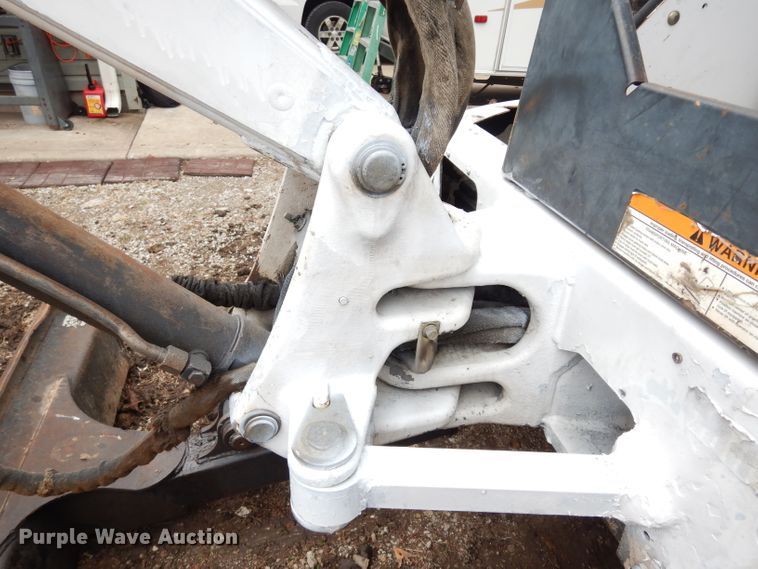 image for item DG6353 2003 Bobcat 430 ZHS mini excavator