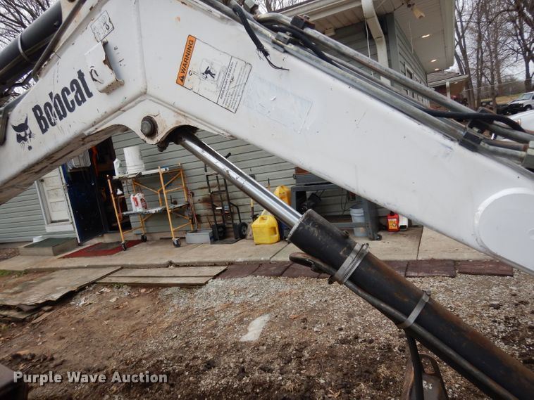 image for item DG6353 2003 Bobcat 430 ZHS mini excavator