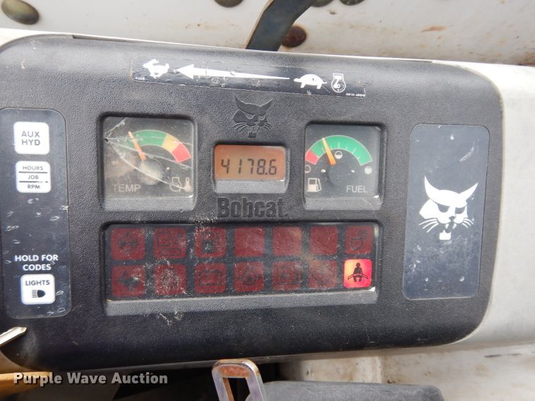 image for item DG6353 2003 Bobcat 430 ZHS mini excavator