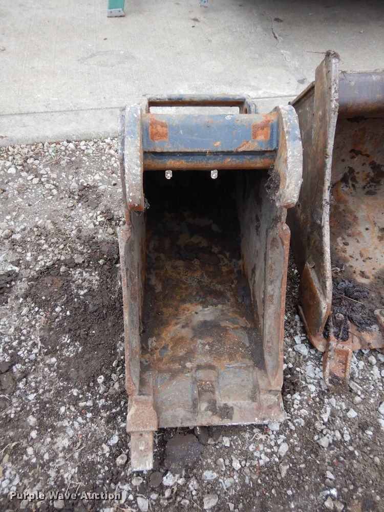 image for item DG6353 2003 Bobcat 430 ZHS mini excavator