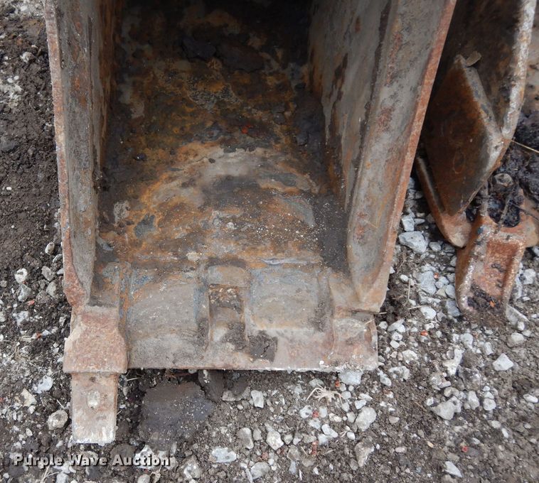 image for item DG6353 2003 Bobcat 430 ZHS mini excavator