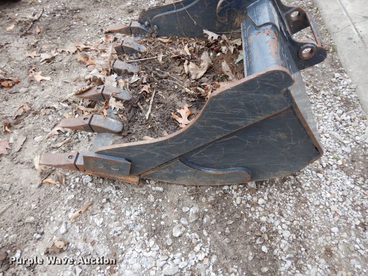 image for item DG6353 2003 Bobcat 430 ZHS mini excavator