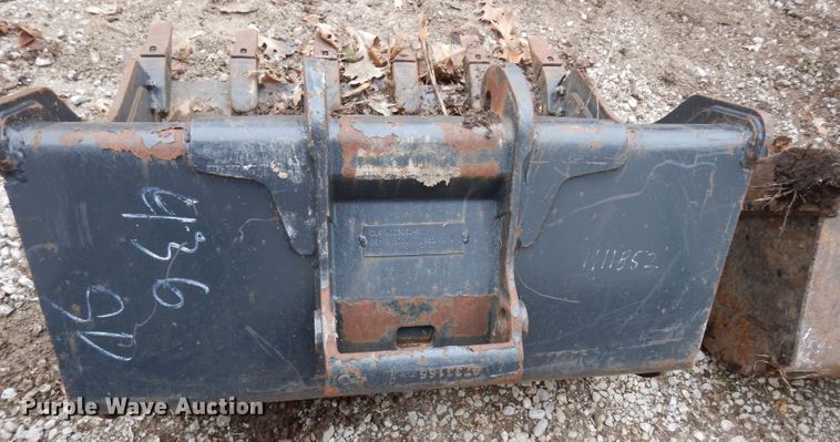 image for item DG6353 2003 Bobcat 430 ZHS mini excavator