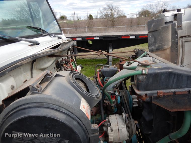 image for item DH2376 1990 International 4900 dump truck