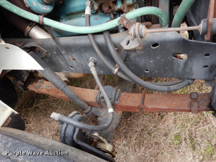 image for item DH2376 1990 International 4900 dump truck