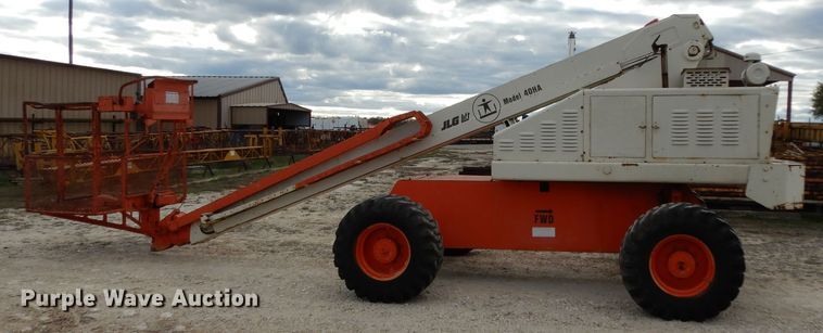 image for item DH2377 1993 JLG 40HA  boom lift