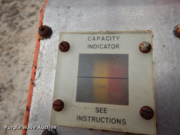 image for item DH2377 1993 JLG 40HA  boom lift