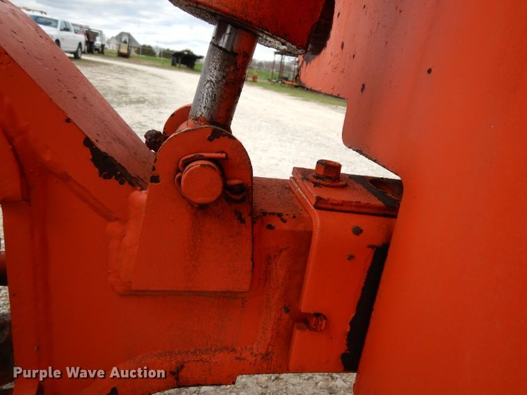 image for item DH2377 1993 JLG 40HA  boom lift