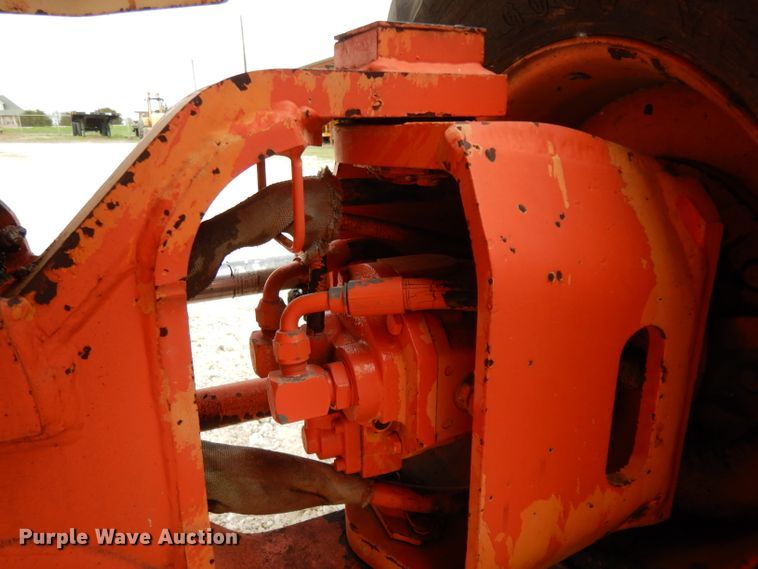 image for item DH2377 1993 JLG 40HA  boom lift