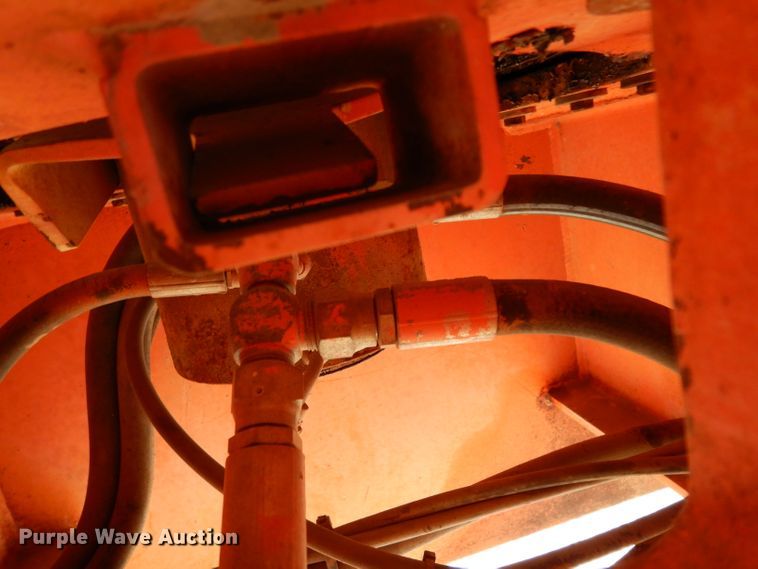 image for item DH2377 1993 JLG 40HA  boom lift